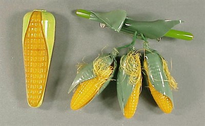 Lot 422 - Bakelite and Metal Brooch Depicting a stem...