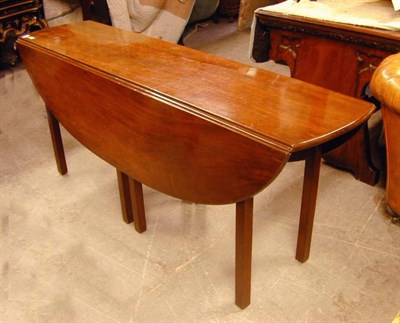 Lot 455 - George II Style Mahogany Drop-Leaf Dining Table
