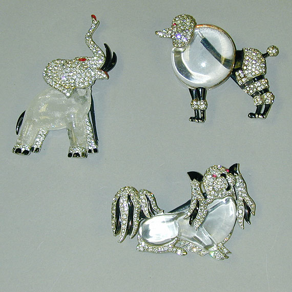 Lot 60 - Four Trifari Jelly Belly Brooches Each clear...