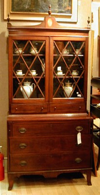 Lot 127 - Federal Style Mahogany Bookcase Cabinet