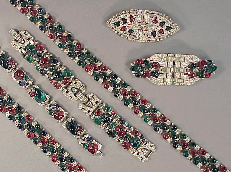 Lot 135 - Six Pieces Early Cartier Style Jewelry Late...