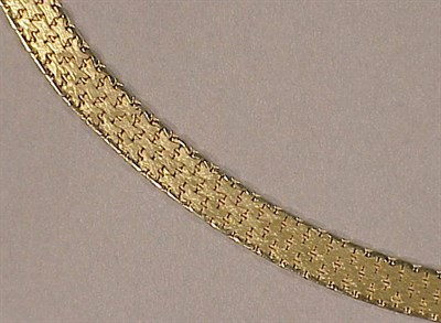 Lot 132 - Gold Necklace 14 kt. yellow gold, the slightly...
