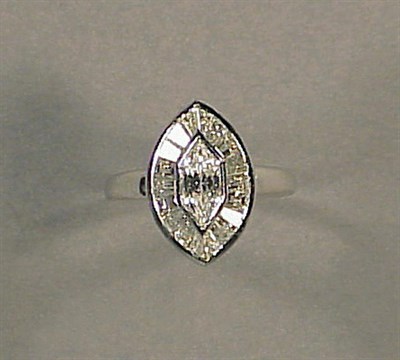 Lot 429 - Diamond Ring 18 kt. white gold, the top of...