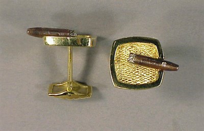 Lot 350 - Pair of Gold Cigar Cufflinks 18 kt. yellow...