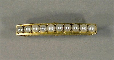 Lot 173 - Natural Pearl and Diamond Bar Pin 14 kt....
