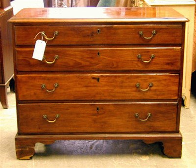 Lot 575 - George III Mahogany Chest of Drawers
