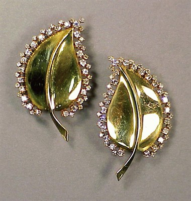 Lot 481 - Pair of Gold and Diamond Leaf Pins 18 kt....