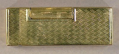 Lot 39 - Gold Cigarette Lighter 14 kt. yellow gold, of...