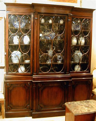 Lot 281 - Regency Style Mahogany Breakfront Cabinet