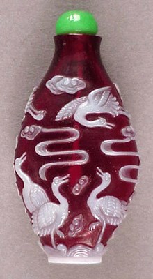 Lot 284 - Good White Crane Overlay Red Glass Snuff...