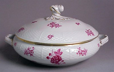 Lot 270 - Herend Porcelain Dinner Service Approximately...