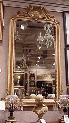 Lot 149 - Louis XVI Style Gilt-Wood Mirror