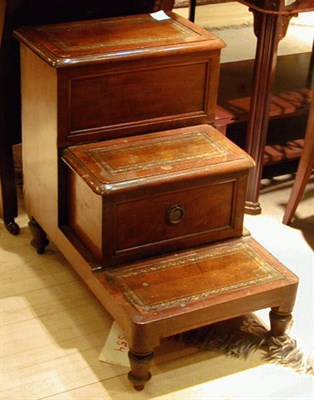 Lot 536 - Georgian Style Mahogany Bedsteps