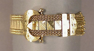 Lot 461 - Gold Mesh Bracelet 14 kt. yellow gold, of...