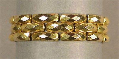 Lot 417A - Gold Faceted Link Bracelet 18 kt. yellow gold,...