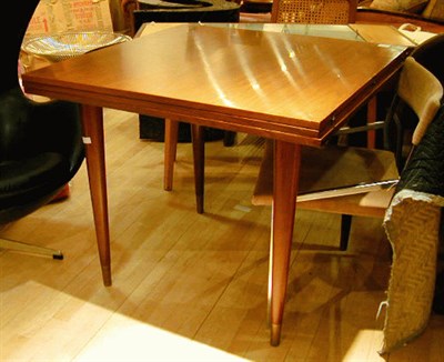 Lot 184 - Mahogany Draw-Leaf Dining Table With tapering...
