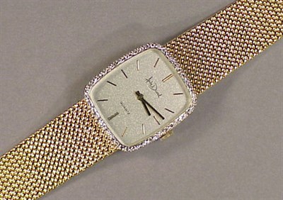 Lot 359 - Gold and Diamond Wristwatch 14 kt. yellow gold,...