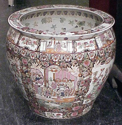 Lot 214A - Pair of Chinese Famille Rose Porcelain Fish Bowls
