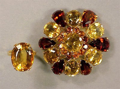 Lot 472 - Gold and Citrine Ring and Pin Set 14 kt....