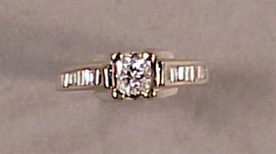 Lot 193 - Diamond Engagement Ring White gold, set to the...
