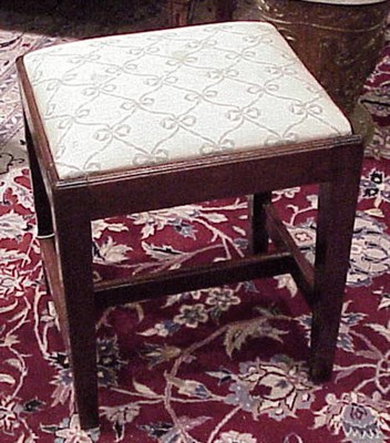 Lot 537 - Pair of George III Mahogany Stools