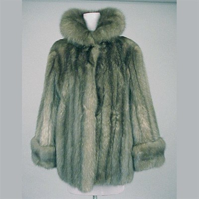Lot 662 - Dior New York Sable Jacket Hip length, deep...