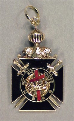 Lot 59 - Gold and Enamel Knights of Columbus Pendant 14...