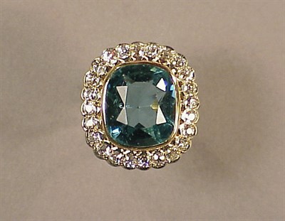 Lot 226 - Aquamarine and Diamond Ring 14 kt. yellow and...