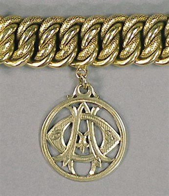 Lot 375 - Gold Bracelet with Charm 18 kt. yellow gold,...