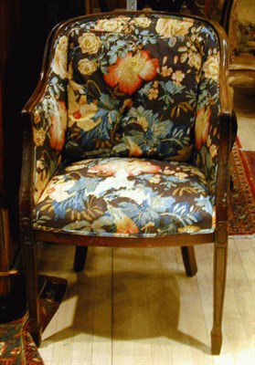 Lot 247 - Pair of Regency Style Mahogany Upholstered...