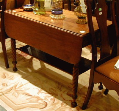 Lot 379 - Federal Mahogany Pembroke Table