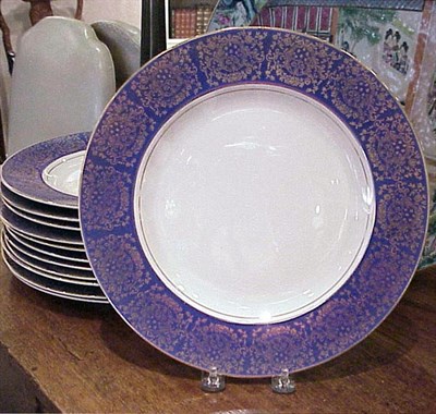 Lot 589 - Set of Twelve Porcelain Service Plates
