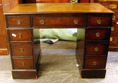 Lot 545 - Georgian Style Leather-Inset Mahogany Pedestal...