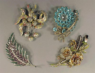 Lot 290 - Group of Four Flower Pins Comprising Eisenberg...