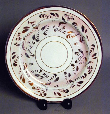 Lot 188 - Set of Twelve Pink Lustreware Dinner Plates...