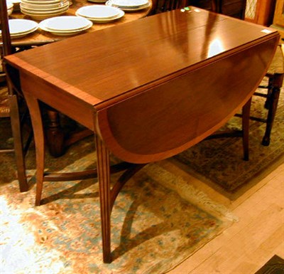 Lot 120 - Regency Style Mahogany Extension Dining Table