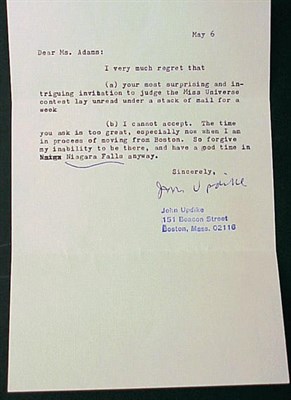 Lot 266 - [AUTOGRAPHS] Ten autograph and typed letters...