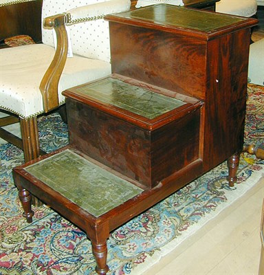 Lot 400 - William IV Mahogany Bedsteps