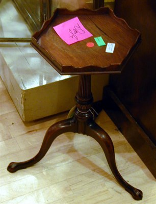 Lot 652 - Georgian Style Mahogany Candle Stand