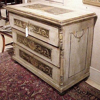 Lot 276 - Continental Neoclassical Style Painted Commode