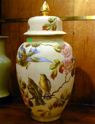 Lot 122 - English Porcelain Covered Jar