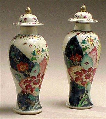 Lot 846 - Pair of Chinese Export Porcelain Tobacco Leaf...