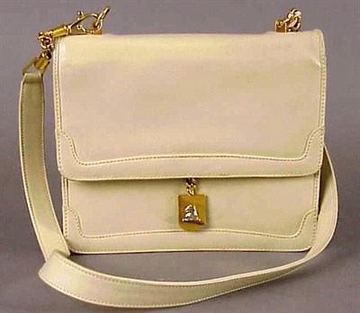 Lot 966 - Mark Cross Bone Leather Shoulder Bag Square...