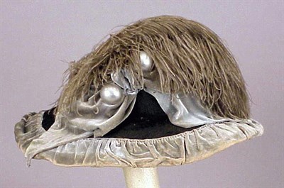 Lot 1286 - Antique Hat American, circa 1910 Brown velvet,...