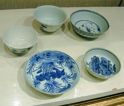 Lot 186 - Five Chinese Blue and White Small Saucers and...