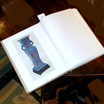 Lot 304 - Shina Minsho Toju Zukan (Early Chinese Ming...