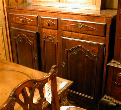 Lot 113 - Provincial Louis XV Style Walnut Server