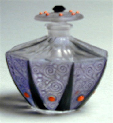 Lot 79 - Art Deco Perfume Of octagonal form, with blue...