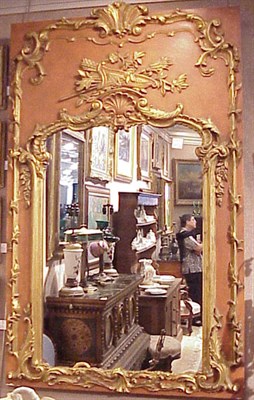 Lot 280A - Italian Rococo Style Painted and Parcel-Gilt...