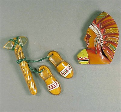Lot 289 - Bakelite Brooch Depicting a tomahawk...
